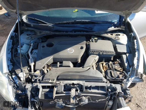 2015 Nissan Altima 2.5 S with VIN 1N4AL3AP6FC256813, listed as a IAAI auction lot 41417833 with 237,936 mi miles. Bid and sale history available at carsss.com. Image 10.