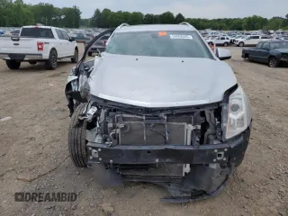 2015 Cadillac SRX Luxury Collection z VIN 3GYFNEE31FS618855, wystawiony jako Copart lot #54868505 z przebiegiem 111 612 mil mil oraz Szkoda całkowita • Salvage title. Historia ofert i sprzedaży dostępna na DreamBid. Obrazek 5.