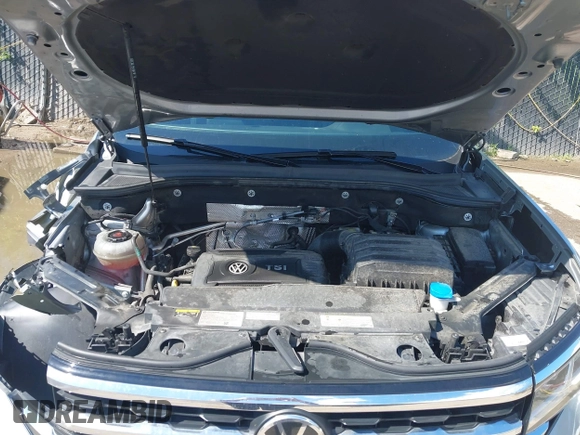 2023 Volkswagen Atlas SE с VIN 1V2LC2CA9PC212519, выставлен на аукционе IAAI как лот 42177771 с пробегом 58 505 миль миль и . История ставок и продаж доступна на DreamBid. Изображение 10.