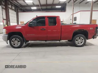 2012 Chevrolet Silverado 1500 LT with VIN 1GCRKSE79CZ259900, listed as a IAAI auction lot 41973761 with 281,501 mi miles. Bid and sale history available at carsss.com. Image 14.