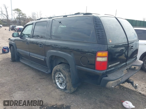 2001 Chevrolet Suburban LT with VIN 3GNGK26U21G248043, listed as a IAAI auction lot 41995982 with 193,898 mi miles. Bid and sale history available at carsss.com. Image 3.