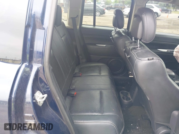 2016 Jeep Compass Latitude with VIN 1C4NJCEA9GD815600, listed as a IAAI auction lot 42268713 with 97,764 mi miles and . Bid and sale history available at DreamBid. Image 8.