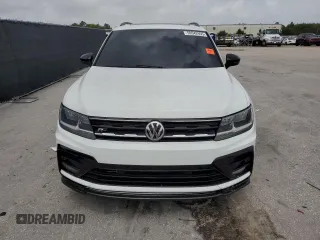 2021 Volkswagen Tiguan SE z VIN 3VV3B7AX9MM133615, wystawiony jako Copart lot #59542955 z przebiegiem 69 946 mil mil oraz Czysty tytuł • Clean title. Historia ofert i sprzedaży dostępna na DreamBid. Obrazek 5.