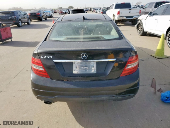 2012 Mercedes-Benz C-Class C 250 with VIN WDDGJ4HB5CF932422, listed as a Copart auction lot 49472485 with 69,914 mi miles and Clean Title. Bid and sale history available at carsss.com. Image 6.