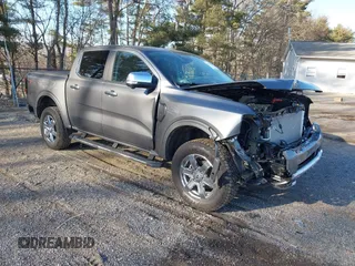 2024 Ford Ranger LARIAT with VIN 1FTER4KH3RLE14617, listed as a IAAI auction lot 41705701 with 9,082 mi miles. Bid and sale history available at carsss.com. Image 1.