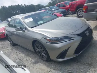 2019 Lexus ES with VIN 58ABZ1B19KU023027, listed as a IAAI auction lot 41935746 with 72,360 mi miles. Bid and sale history available at carsss.com. Image 13.
