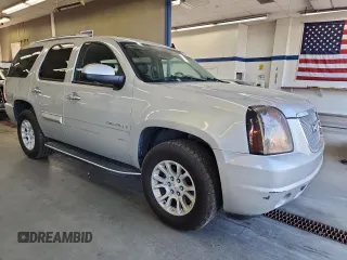 2007 GMC Yukon Denali z VIN 1GKFK63867J362741, wystawiony jako Copart lot #59442875 z przebiegiem 198 247 mil mil oraz Czysty tytuł • Clean title. Historia ofert i sprzedaży dostępna na DreamBid. Obrazek 4.