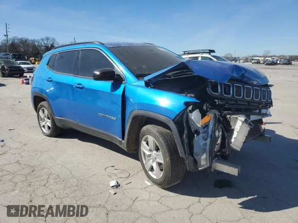 2022 Jeep Compass Latitude with VIN 3C4NJDBB3NT231753, listed as a Copart auction lot 47305435 with 53,864 mi miles and Salvage title. Bid and sale history available at DreamBid. Image 4.