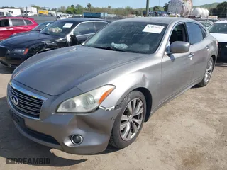 2013 Infiniti M37 with VIN JN1BY1AP1DM510877, listed as a IAAI auction lot 41973598 with 1 mi miles. Bid and sale history available at carsss.com. Image 17.