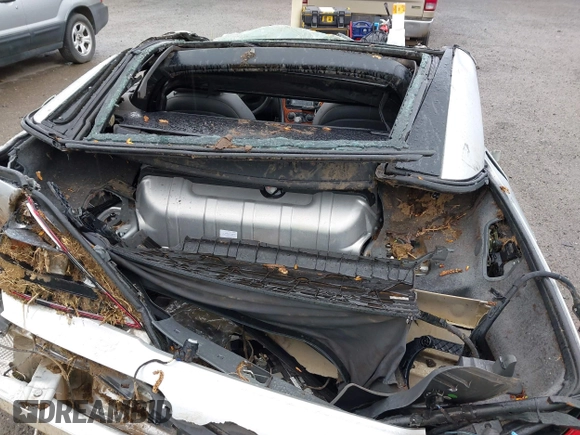 2004 Mercedes-Benz SL 55/63 AMG с VIN WDBSK74F94F078188, выставлен на аукционе IAAI как лот 41901422 с пробегом Не указан миль и . История ставок и продаж доступна на DreamBid. Изображение 13.