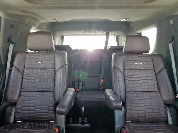 2022 Cadillac Escalade Sport Platinum with VIN 1GYS4GKL3NR214507, listed as a Copart auction lot 61359575 with 58,466 mi miles and Salvage title. Bid and sale history available at DreamBid. Image 10.