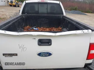 2008 Ford F-150 XLT with VIN 1FTRF045X8KB39189, listed as a IAAI auction lot 41910396 with 103,154 mi miles. Bid and sale history available at carsss.com. Image 8.