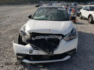 2020 Nissan Kicks SR z VIN 3N1CP5DV8LL477913, wystawiony jako Copart lot #57950245 z przebiegiem 31 009 mil mil oraz Szkoda całkowita • Salvage title. Historia ofert i sprzedaży dostępna na DreamBid. Obrazek 5.