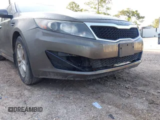 2011 Kia Optima LX with VIN KNAGM4A74B5085319, listed as a IAAI auction lot 42061665 with 224,517 mi miles and . Bid and sale history available at carsss.com. Image 6.