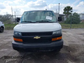 2020 Chevrolet Express Cargo Van with VIN 1GCWGBFP7L1149607, listed as a IAAI auction lot 41519575 with 82,940 mi miles. Bid and sale history available at carsss.com. Image 6.