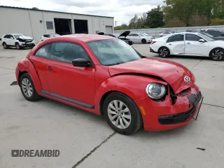 2015 Volkswagen Beetle Fleet Edition with VIN 3VWF17AT5FM632083, listed as a Copart auction lot 50504245 with 101,259 mi miles and Salvage Title. Bid and sale history available at DreamBid. Image 4.