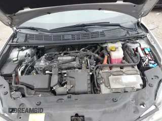 2012 Lexus CT CT 200h with VIN JTHKD5BHXC2100529, listed as a IAAI auction lot 41805863 with Not Provided miles and . Bid and sale history available at carsss.com. Image 10.