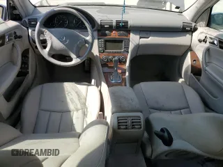 2007 Mercedes-Benz C z VIN WDBRF54J47A928869, wystawiony jako Copart lot #59620155 z przebiegiem 177 186 mil mil oraz Szkoda całkowita • Salvage title. Historia ofert i sprzedaży dostępna na DreamBid. Obrazek 8.