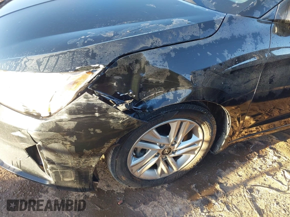 2020 Hyundai Elantra Value Edition z VIN KMHD84LF1LU956131, wystawiony jako IAAI lot #41866611 z przebiegiem 138 785 mil mil oraz . Historia ofert i sprzedaży dostępna na DreamBid. Obrazek 6.