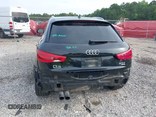 2015 Audi Q3 Prestige z VIN WA1GFCFS5FR000694, wystawiony jako IAAI lot #42246403 z przebiegiem 93 504 mil mil oraz . Historia ofert i sprzedaży dostępna na DreamBid. Obrazek 6.
