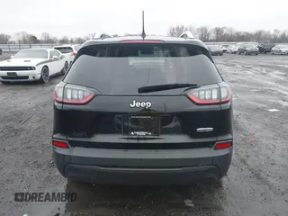2019 Jeep Cherokee Latitude with VIN 1C4PJLCB1KD339906, listed as a IAAI auction lot 41539248 with 123,243 mi miles and . Bid and sale history available at carsss.com. Image 17.