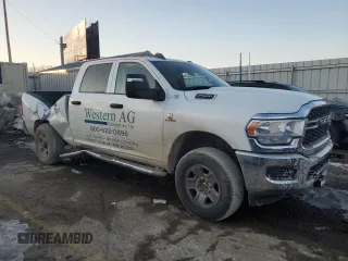 2024 Ram 2500 Tradesman with VIN 3C6UR5CLXRG217310, listed as a Copart auction lot 87625335 with 32,896 mi miles and Salvage Title. Bid and sale history available at carsss.com. Image 4.