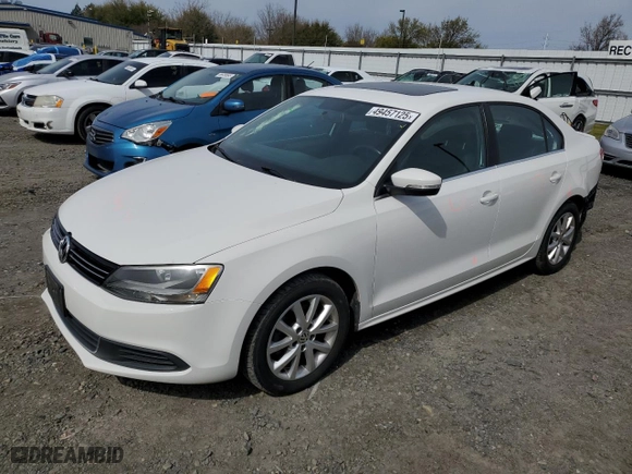 2014 Volkswagen Jetta Sedan SE w/Connectivity with VIN 3VWD17AJ2EM375534, listed as a Copart auction lot 49457125 with 103,199 mi miles and Salvage Title. Bid and sale history available at carsss.com. Image 1.