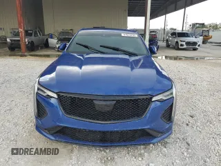 2021 Cadillac CT4 V-Series z VIN 1G6DH5RL1M0144492, wystawiony jako Copart lot #47973795 z przebiegiem Nie podano mil oraz Szkody całkowita. Historia ofert i sprzedaży dostępna na DreamBid. Obrazek 5.