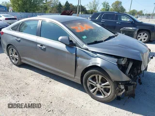2018 Hyundai Sonata SEL z VIN 5NPE34AFXJH628630, wystawiony jako IAAI lot #42236209 z przebiegiem 118 749 mil mil oraz . Historia ofert i sprzedaży dostępna na DreamBid. Obrazek 1.