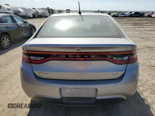 2015 Dodge Dart SXT z VIN 1C3CDFBB1FD279161, wystawiony jako Copart lot #71753354 z przebiegiem 127 391 mil mil oraz Czysty tytuł • Clean title. Historia ofert i sprzedaży dostępna na DreamBid. Obrazek 6.
