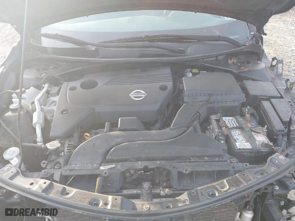 2013 Nissan Altima 2.5 SL with VIN 1N4AL3AP1DC173335, listed as a IAAI auction lot 41737990 with 166,733 mi miles. Bid and sale history available at carsss.com. Image 10.