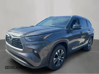 2022 Toyota Highlander Hybrid XLE z VIN 5TDGBRCH6NS545588, wystawiony jako Copart lot #57186835 z przebiegiem 202 158 mil mil oraz Tytuł czysty. Historia ofert i sprzedaży dostępna na DreamBid. Obrazek 2.