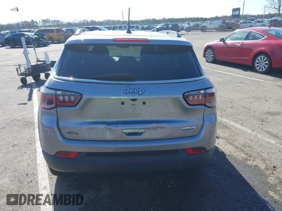 2019 Jeep Compass Altitude z VIN 3C4NJCBB9KT736881, wystawiony jako IAAI lot #41877957 z przebiegiem 63 566 mil mil oraz . Historia ofert i sprzedaży dostępna na DreamBid. Obrazek 16.