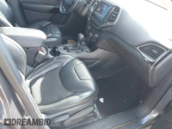 2019 Jeep Cherokee Latitude Plus with VIN 1C4PJMLB8KD292542, listed as a IAAI auction lot 41600044 with 72,922 mi miles and . Bid and sale history available at DreamBid. Image 5.