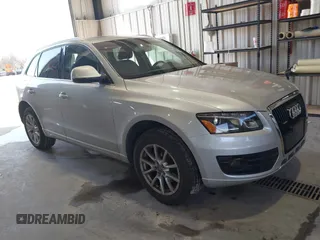 2009 Audi Q5 Premium Plus z VIN WA1KK78R79A019757, wystawiony jako IAAI lot #41768639 z przebiegiem 199 426 mil mil oraz . Historia ofert i sprzedaży dostępna na DreamBid. Obrazek 1.