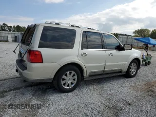 2004 Lincoln Navigator Luxury with VIN 5LMFU27R94LJ42598, listed as a Copart auction lot 71537774 with 0 mi miles and Salvage Title. Bid and sale history available at carsss.com. Image 3.