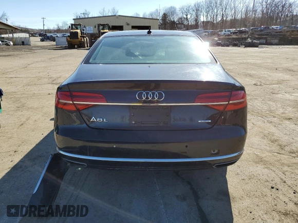 2015 Audi A8 3.0T z VIN WAU3GAFD3FN021393, wystawiony jako Copart lot #46236194 z przebiegiem 58 015 mil mil oraz Szkoda całkowita • Salvage title. Historia ofert i sprzedaży dostępna na DreamBid. Obrazek 6.