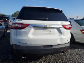 2019 Chevrolet Traverse LT Leather with VIN 1GNERHKW5KJ319328, listed as a Copart auction lot 74768104 with 0 mi miles and Non Repairable. Bid and sale history available at carsss.com. Image 6.