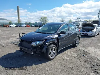 2018 Honda HR-V LX with VIN 3CZRU6H37JG708010, listed as a IAAI auction lot 42059990 with 100,822 mi miles. Bid and sale history available at carsss.com. Image 6.