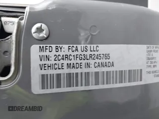 2020 Chrysler Pacifica Touring with VIN 2C4RC1FG3LR245765, listed as a IAAI auction lot 42069689 with 40,869 mi miles and . Bid and sale history available at DreamBid. Image 9.