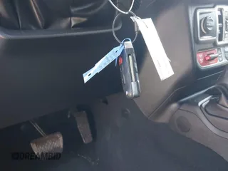 2024 Jeep Wrangler Rubicon с VIN 1C4PJXFG2RW253100, выставлен на аукционе IAAI как лот 42608331 с пробегом 39 844 миль миль и . История ставок и продаж доступна на DreamBid. Изображение 11.
