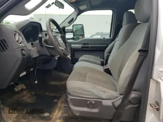 2014 Ford F-250 XL with VIN 1FT7W2B66EEA95457, listed as a Copart auction lot 59625155 with 118,040 mi miles and Salvage title. Bid and sale history available at DreamBid. Image 7.