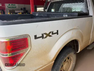 2014 Ford F-150 XL with VIN 1FTFX1EF4EKE59231, listed as a IAAI auction lot 42631384 with 279,670 mi miles and . Bid and sale history available at DreamBid. Image 36.