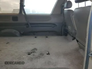 1996 Toyota Previa z VIN JT3GK12M3T1224106, wystawiony jako Copart lot #89298925 z przebiegiem 171 680 mil mil oraz Szkody całkowita. Historia ofert i sprzedaży dostępna na DreamBid. Obrazek 11.