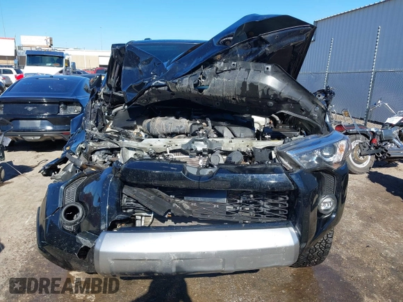 2022 Toyota 4Runner TRD Off Road Premium z VIN JTERU5JR1N6043333, wystawiony jako IAAI lot #40765680 z przebiegiem 65 654 mil mil oraz . Historia ofert i sprzedaży dostępna na DreamBid. Obrazek 12.