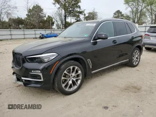 2021 BMW X5 xDrive40i z VIN 5UXCR6C08M9D83268, wystawiony jako Copart lot #51781335 z przebiegiem 97 885 mil mil oraz Szkoda całkowita • Salvage title. Historia ofert i sprzedaży dostępna na DreamBid. Obrazek 1.