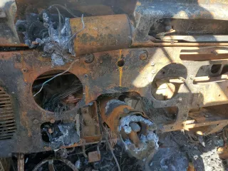 1995 Jeep Wrangler S with VIN 1J4FY19P9SP301556, listed as a Copart auction lot 42497725 with 0 mi miles and Salvage Title. Bid and sale history available at carsss.com. Image 9.