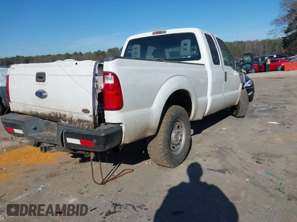 2014 Ford F-250 XL z VIN 1FT7X2A64EEB68906, wystawiony jako IAAI lot #41195294 z przebiegiem 222 445 mil mil oraz . Historia ofert i sprzedaży dostępna na DreamBid. Obrazek 4.