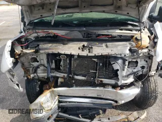 2012 Ford Econoline Passenger XL z VIN 1FBSS3BLXCDA45041, wystawiony jako Copart lot #54742825 z przebiegiem Nie podano mil oraz Szkoda całkowita • Salvage title. Historia ofert i sprzedaży dostępna na DreamBid. Obrazek 12.