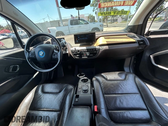 2015 BMW i3 with VIN WBY1Z4C53FV501368, listed as a Copart auction lot 62716005 with 121,929 mi miles and Clean title. Bid and sale history available at DreamBid. Image 9.